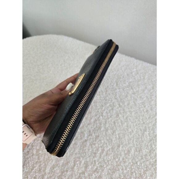 Michael Kors Jet Set Womens Black Pebbled Leather Solid Formal Zip Around Wallet - Picture 3 of 6